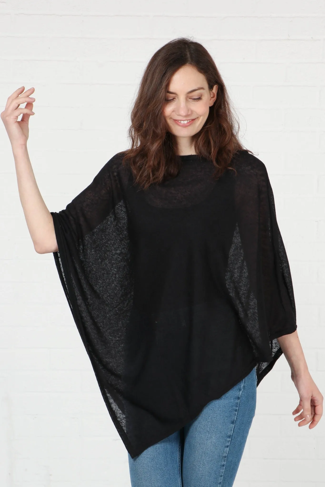 Kim Lightweight One Size Poncho - Black
