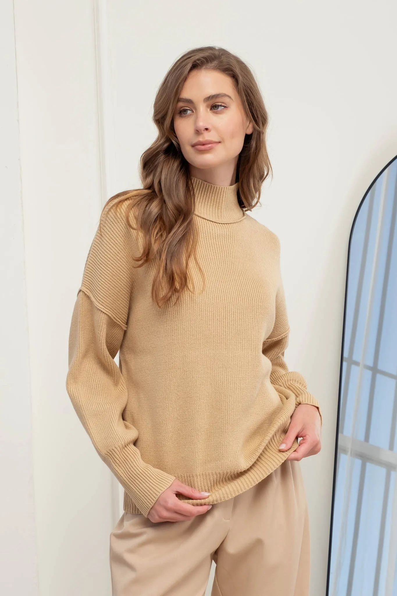 MOCK NECK RIBBED SWEATER