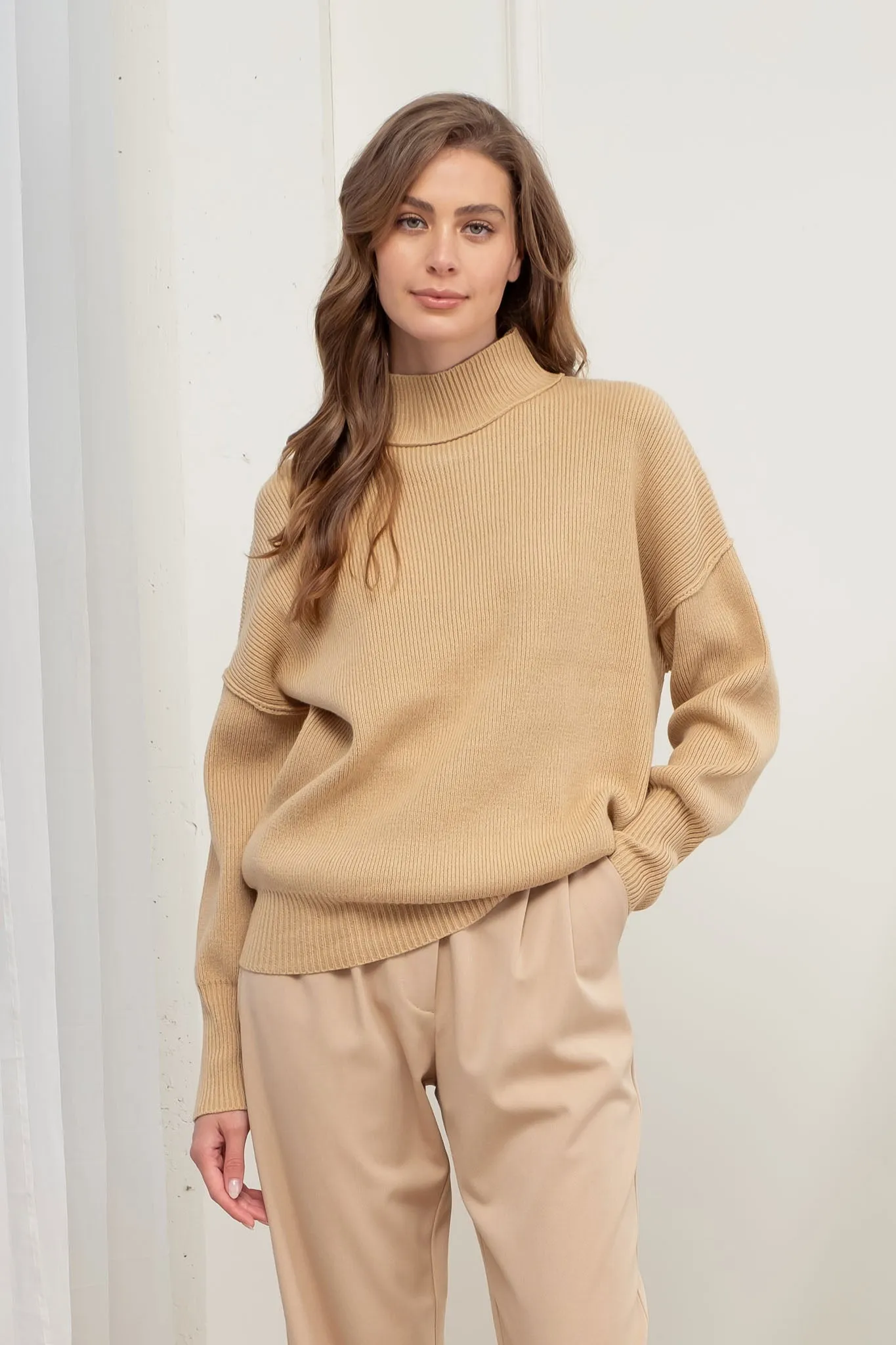 MOCK NECK RIBBED SWEATER
