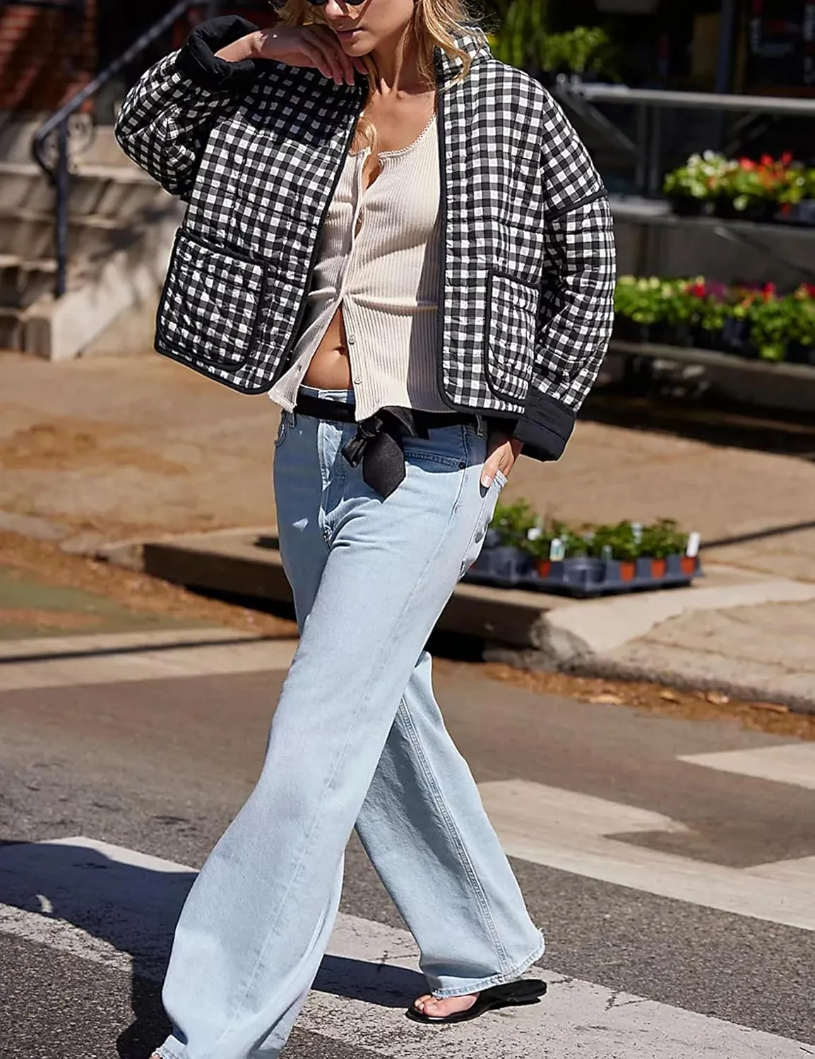 Quilted Jacket for Women Cropped Lightweight Cardigan Floral Print Quilted Puffy Jackets Long Sleeve with Pocket