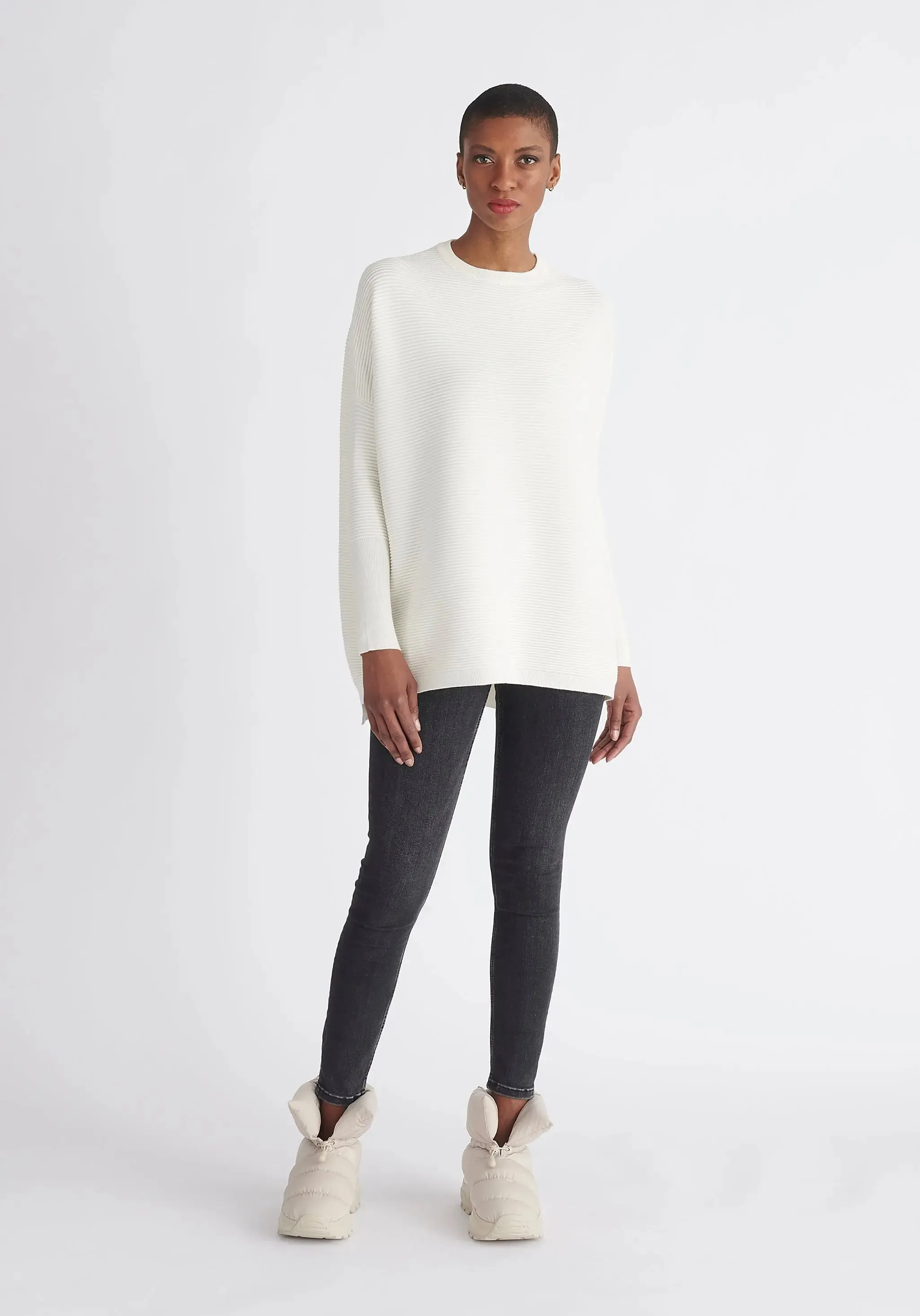 White Paisie Ribbed Jumper